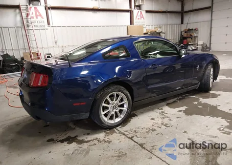 2010 Ford Mustang V6 Premium from USA, damaged, VIN 1ZVBP8AN4A5175978